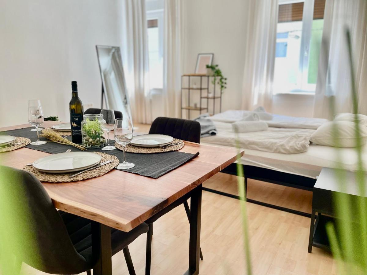 Central Comfy Apartment - Self Check-In Грац Экстерьер фото