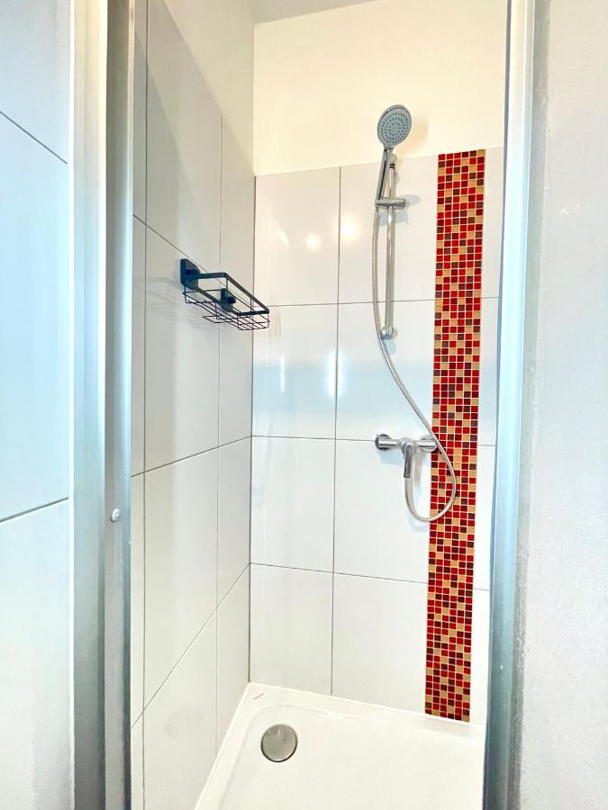 Central Comfy Apartment - Self Check-In Грац Экстерьер фото
